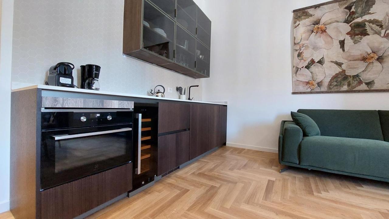 Apartment Dimora San Bartolomeo - Design, Panoramic View & Culture Rom